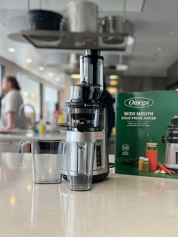 omega juicer built