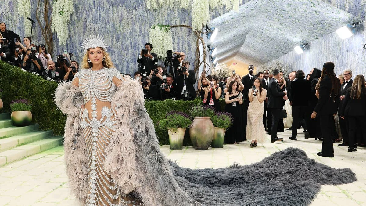 Explore the Fashion Statements from the 2026 Met Gala Red Carpet