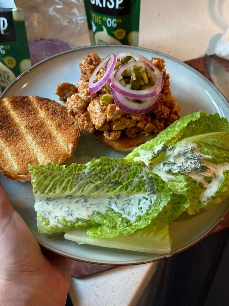 Marley Spoon chicken sloppy joes plated