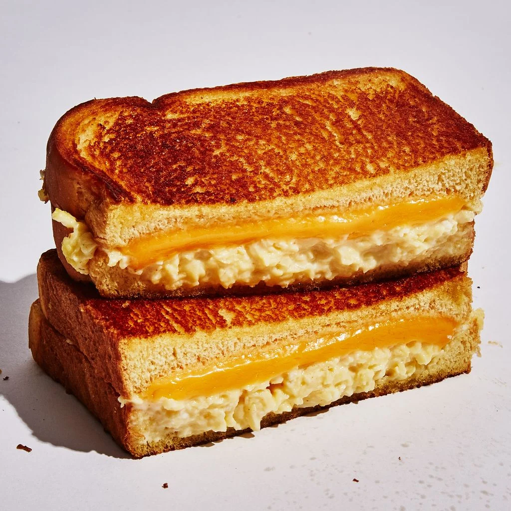 Image may contain Food Bread Toast French Toast Burger and Plant
